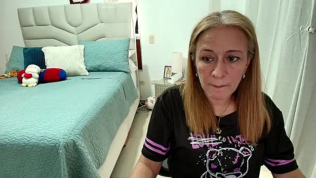 Naty Stone online show from 1, 7, 2026
