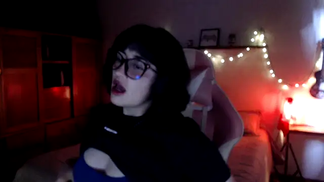 Snapshot of venus_666 chatting on 3, 7, 2026 venus 666 online show from 3, 7, 2026