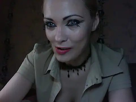 Snapshot of WildMissNiks chatting on 14, 5, 2026 WildMissNiks online show from 14, 5, 2026