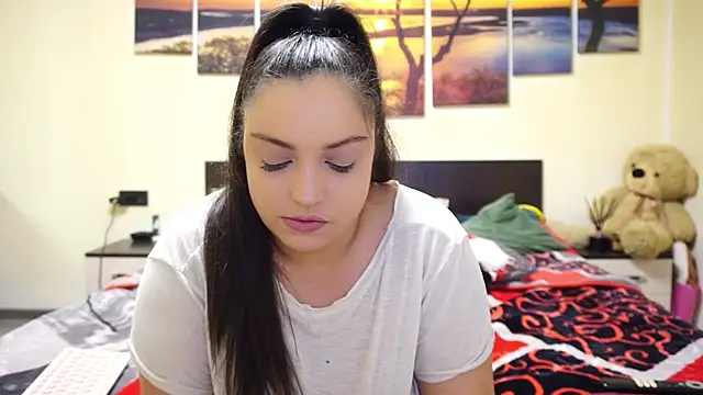 adelline online show from 13, 1, 2026