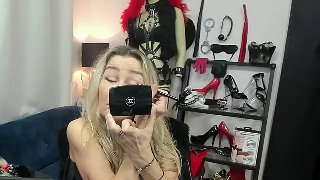 crystaLUX online show from 10, 3, 2026