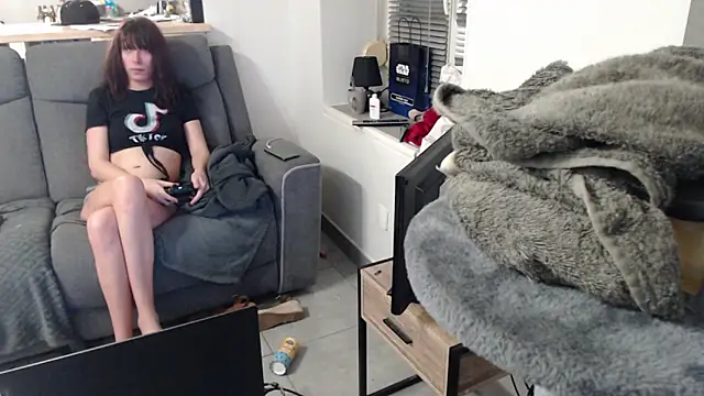 missthon0 online show from 3, 12, 2025