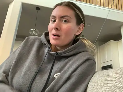 Alyssa rhoades online show from 19, 1, 2025