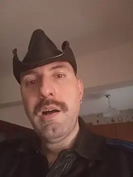 Leatherman82 online show from 9, 6, 2026