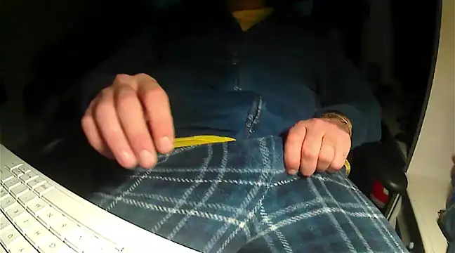 Snapshot of DoubleMassiveT chatting on 10, 1, 2025 DoubleMassiveT online show from 10, 1, 2025