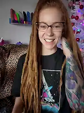 Snapshot of LucidLucy chatting on 8, 12, 2024 LucidLucy online show from 8, 12, 2024