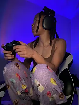 thebrattygoddess online show from 5, 1, 2025