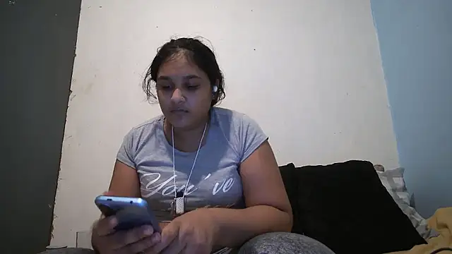 Indianbloom- online show from 12, 10, 2025