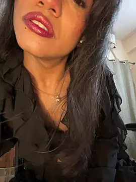 DarlingJenny22 online show from 4, 6, 2026