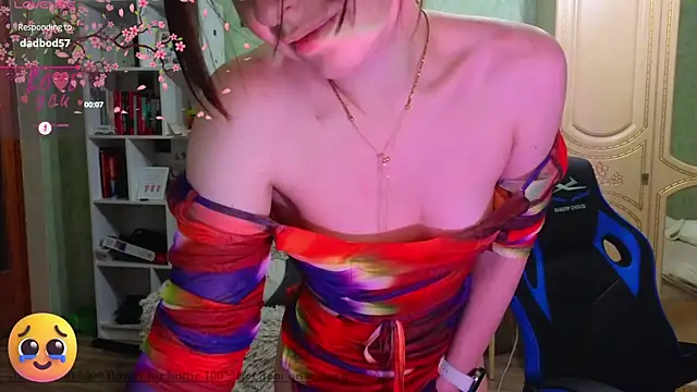 DanaMartina online show from 25, 2, 2025