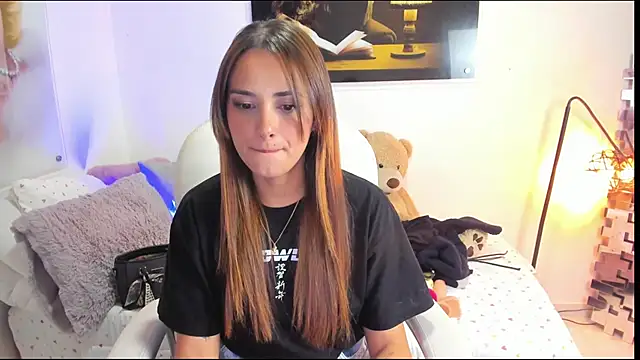 KimberlySaen online show from 19, 9, 2025