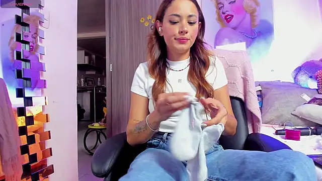 KimberlySaen online show from 21, 2, 2026