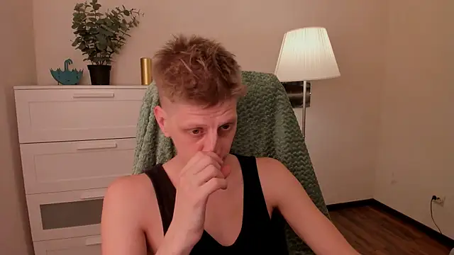 Snapshot of slim_andy chatting on 9, 11, 2025 slim andy online show from 9, 11, 2025