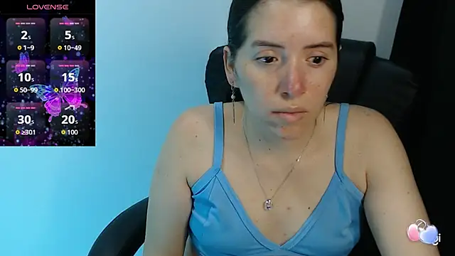 spicey latina online show from 25, 9, 2025