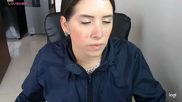 Snapshot of spicey_latina chatting on 21, 2, 2026 spicey latina online show from 21, 2, 2026