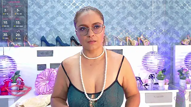 MarilynVega1 online show from 29, 9, 2025