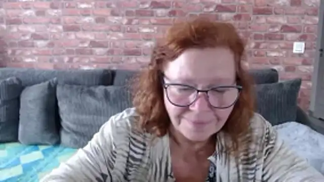 Adelewildx online show from 11, 10, 2025