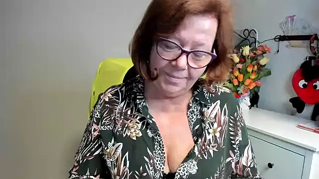 Adelewildx online show from 9, 6, 2026