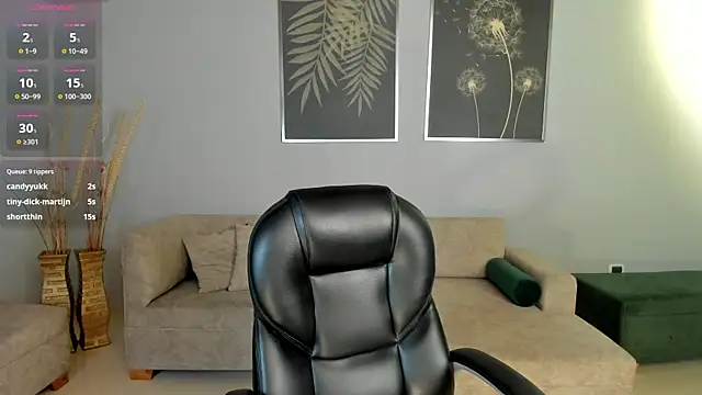 BrennaWalker online show from 10, 1, 2025