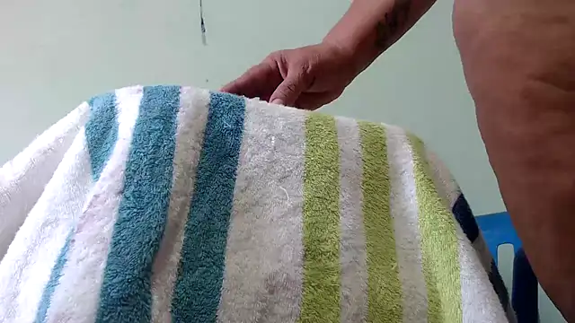 juanys asshot online show from 28, 9, 2025