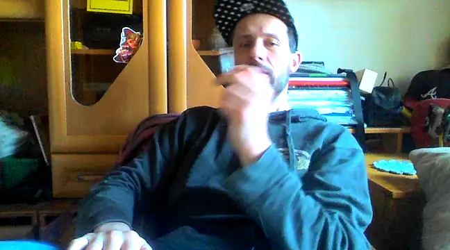 Snapshot of FireFox_Feel chatting on 19, 3, 2025 FireFox Feel online show from 19, 3, 2025