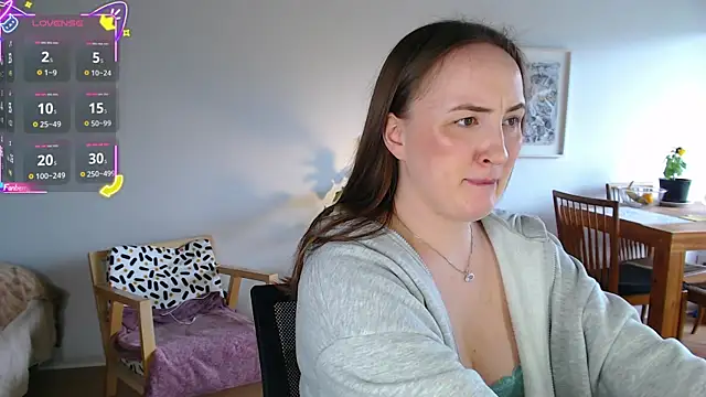 Black Eva  online show from 27, 9, 2025