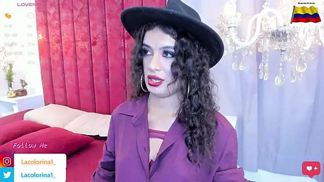 LaColorina  online show from 19, 2, 2025