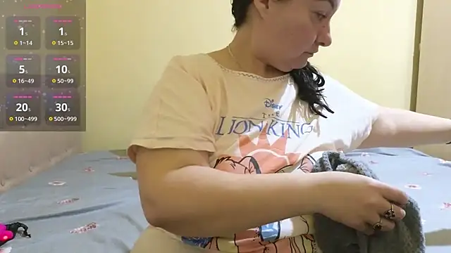 BBW MILF 4U online show from 2, 3, 2025