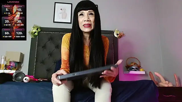 CharlotteLemke online show from 14, 10, 2025