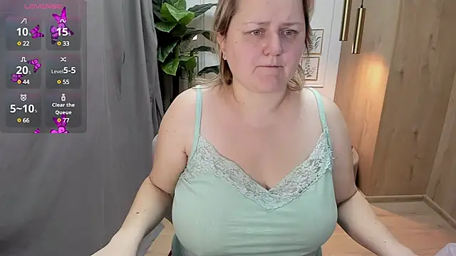 Snapshot of ScarlettSoft chatting on 10, 12, 2024 ScarlettSoft online show from 10, 12, 2024