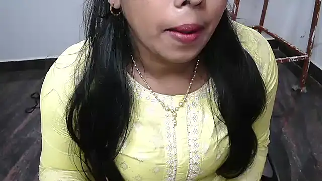 Dhiyapink online show from 16, 12, 2024