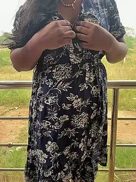 Dhiyapink online show from 16, 1, 2025