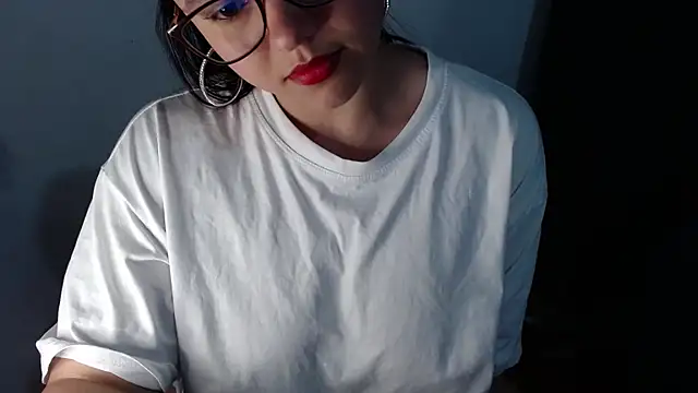 Snapshot of lizbodu chatting on 27, 10, 2025 lizbodu online show from 27, 10, 2025