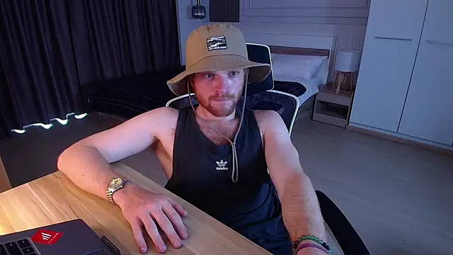 kinkypumpkinboy online show from 20, 3, 2026