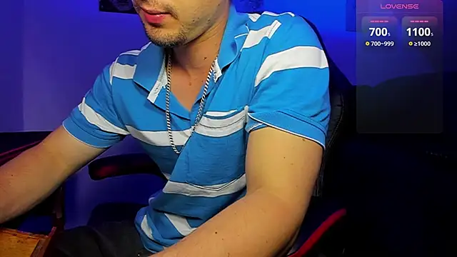 Snapshot of Alex_smith00 chatting on 11, 1, 2025 Alex smith00 online show from 11, 1, 2025