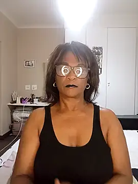 Hotgrannyx online show from 17, 10, 2025