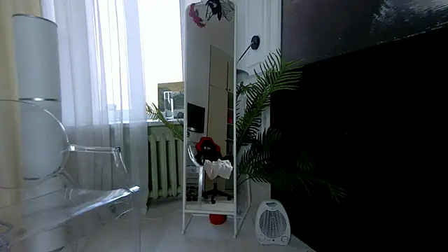 SofiaFoster  online show from 6, 10, 2025