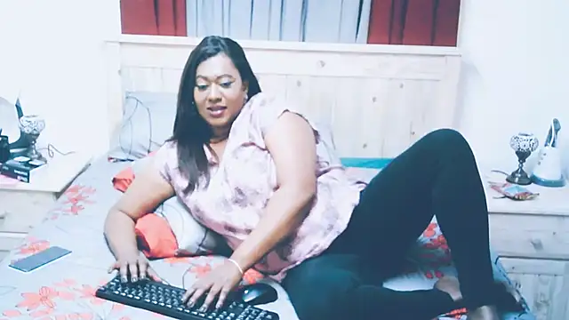 Indianlust69 online show from 6, 10, 2025