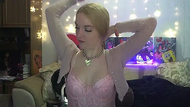 SecretSophia online show from 7, 3, 2025