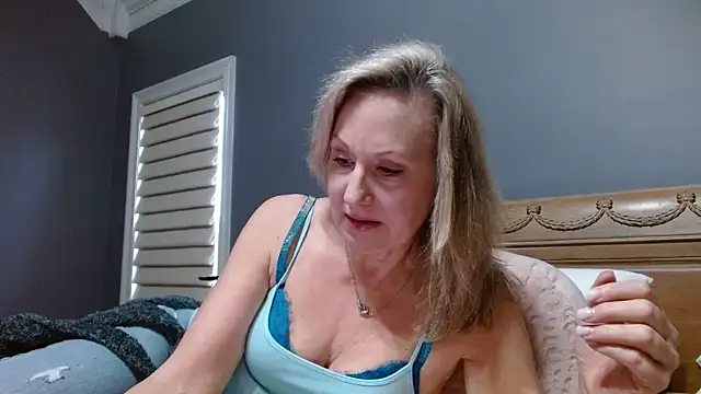 Lisaisluscious online show from 26, 1, 2025