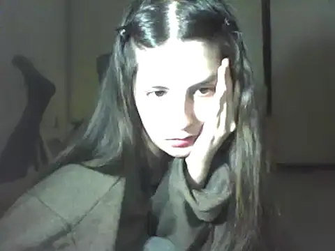 Snapshot of Insomniacl chatting on 11, 12, 2024 Insomniacl online show from 11, 12, 2024