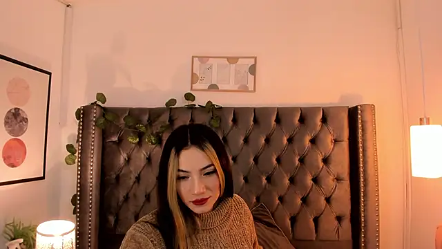 Kim Blane online show from 12, 12, 2024