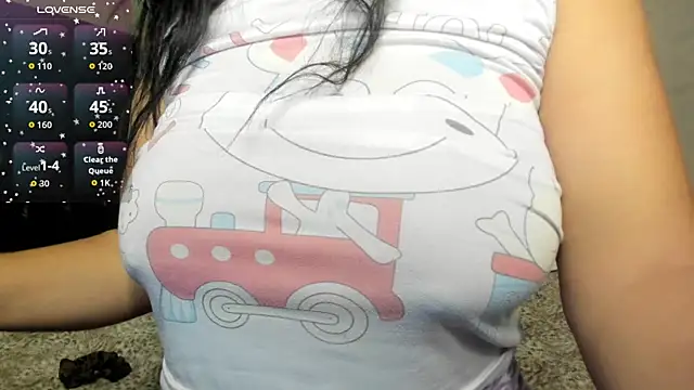 Snapshot of Tiffany_teressa chatting on 7, 7, 2026 Tiffany teressa online show from 7, 7, 2026