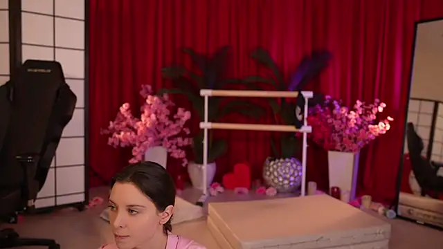 KittyCaitlin online show from 20, 3, 2025