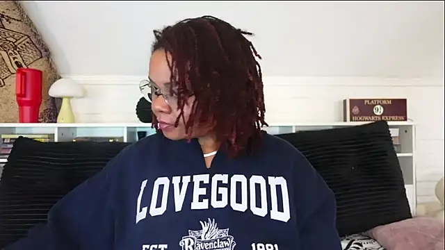 -khayaparker online show from 24, 2, 2026