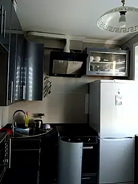 LazyTanukii online show from 14, 9, 2025