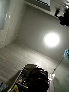 Slader06 online show from 24, 10, 2025