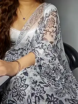 Snapshot of aliyaah_singh chatting on 3, 2, 2025 aliyaah singh online show from 3, 2, 2025