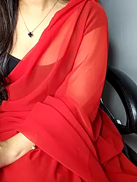 Snapshot of aliyaah_singh chatting on 21, 12, 2025 aliyaah singh online show from 21, 12, 2025