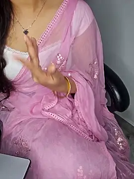 Snapshot of aliyaah_singh chatting on 1, 3, 2026 aliyaah singh online show from 1, 3, 2026